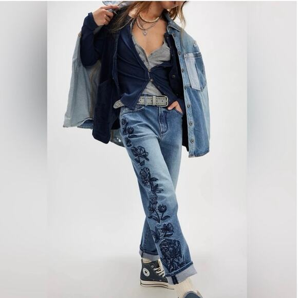 Free People x Driftwood Floral Embroidered Royce Jeans Relaxed Size 34x27 NWT - Picture 13 of 13